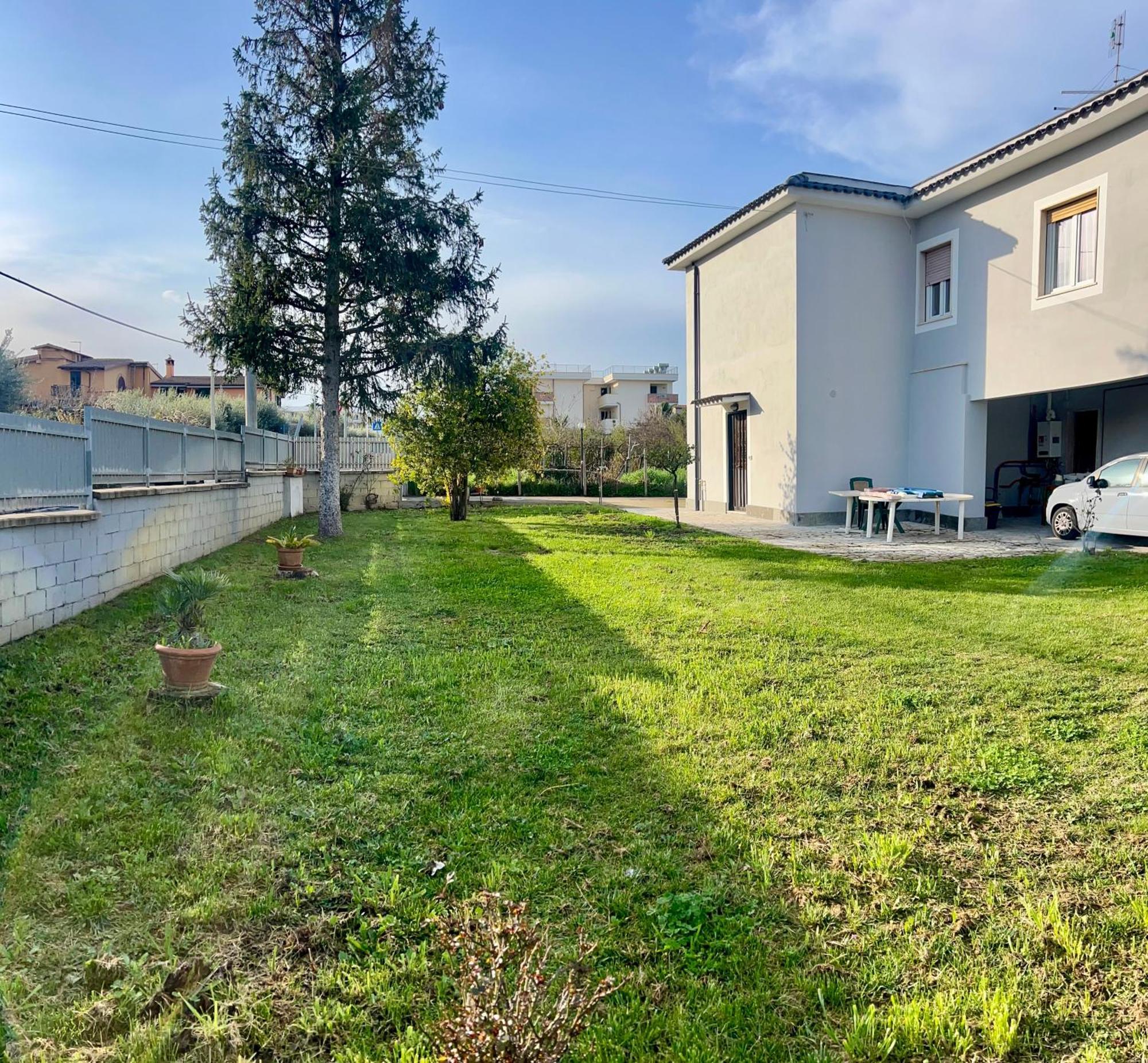 A Casa Di Marco Guesthouse - Apt Di Ciampino E Stazione Per Roma Маріно Екстер'єр фото